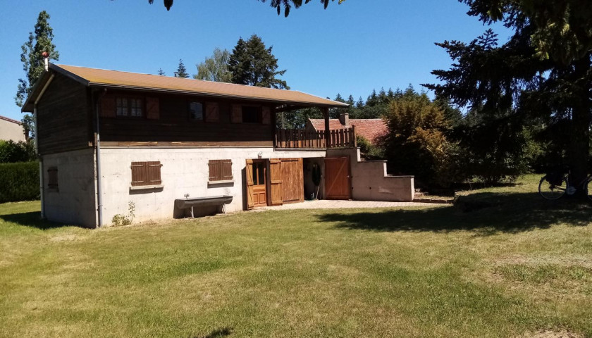 Crédits photo : Gîtes de France / Le Chalet du Bois de Dyo