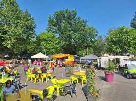 Marché de l'été au camping