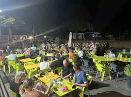 Dîner spectacle au camping 