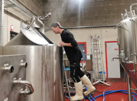 Visite et dégustation d'une brasserie de bière et saké