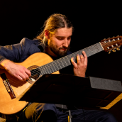 La filature a plus d'une corde à sa guitare